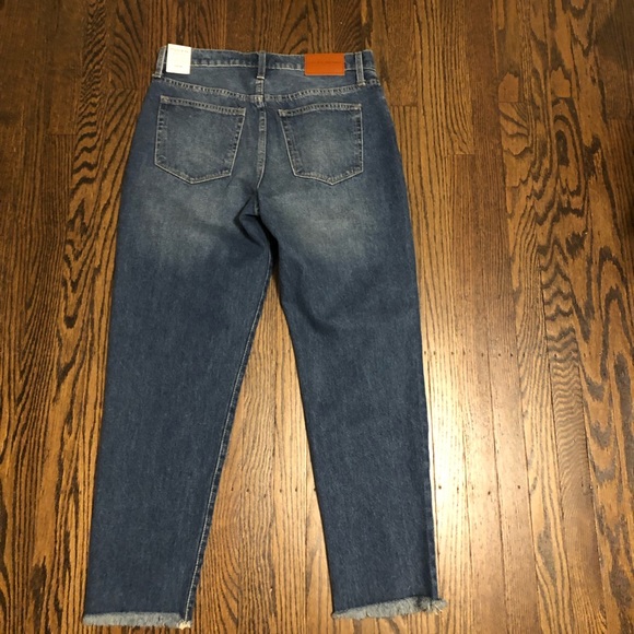 Lucky Brand “Drew” Cropped Mom Jean - Picture 6 of 9